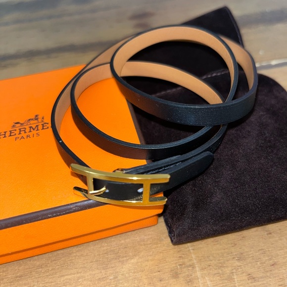 Jewelry - 🧡HERMES Behapi Double Tour black leather belt bracelt with gold hardware